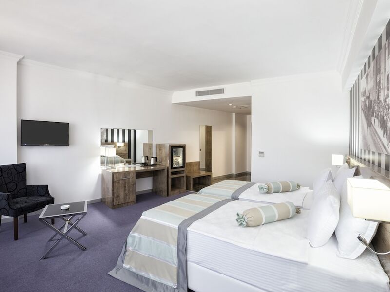 Ramada Hotel & Suites by Wyndham Edirne