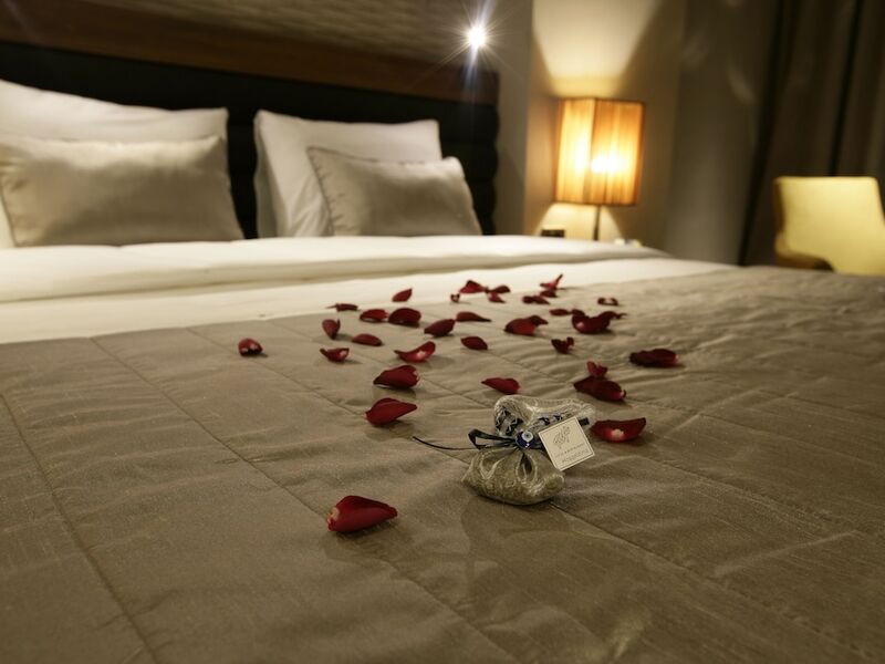 RYS Hotel & Restaurant