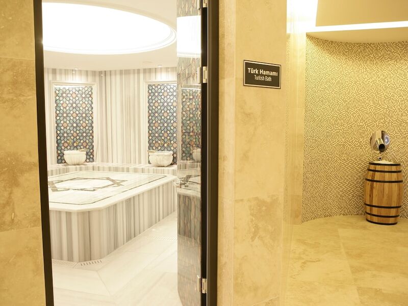 RYS Hotel & Restaurant