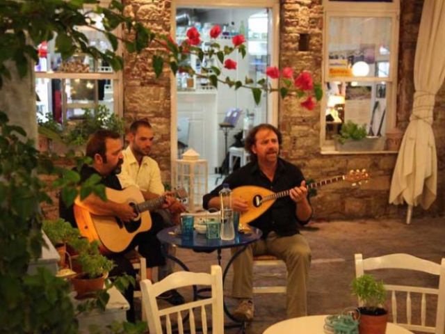 Kuşadası Çıkışlı Türkçe Rehberli Samos Turu 2 Gece - 3 Gün